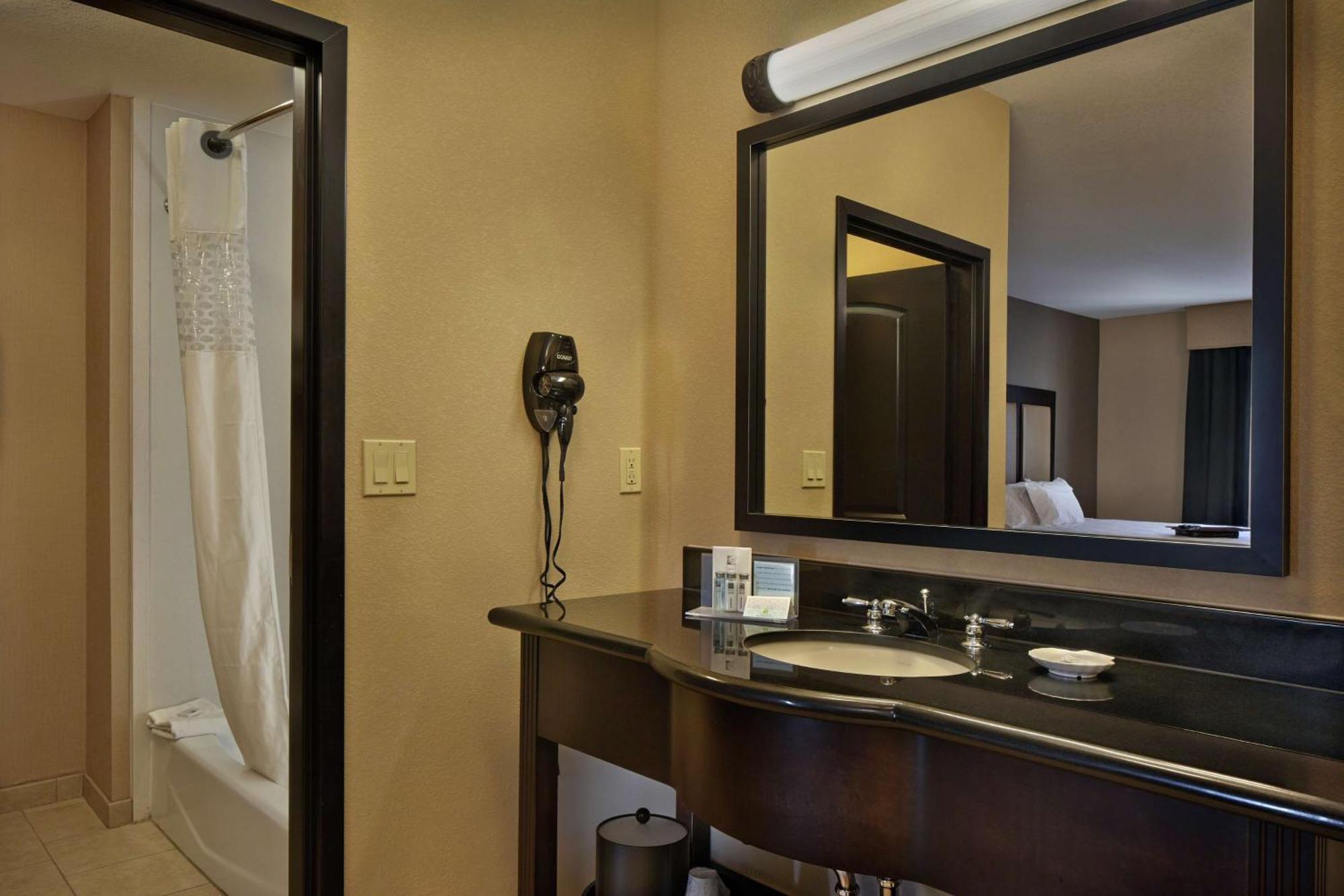 Hampton Inn & Suites Decatur Extérieur photo