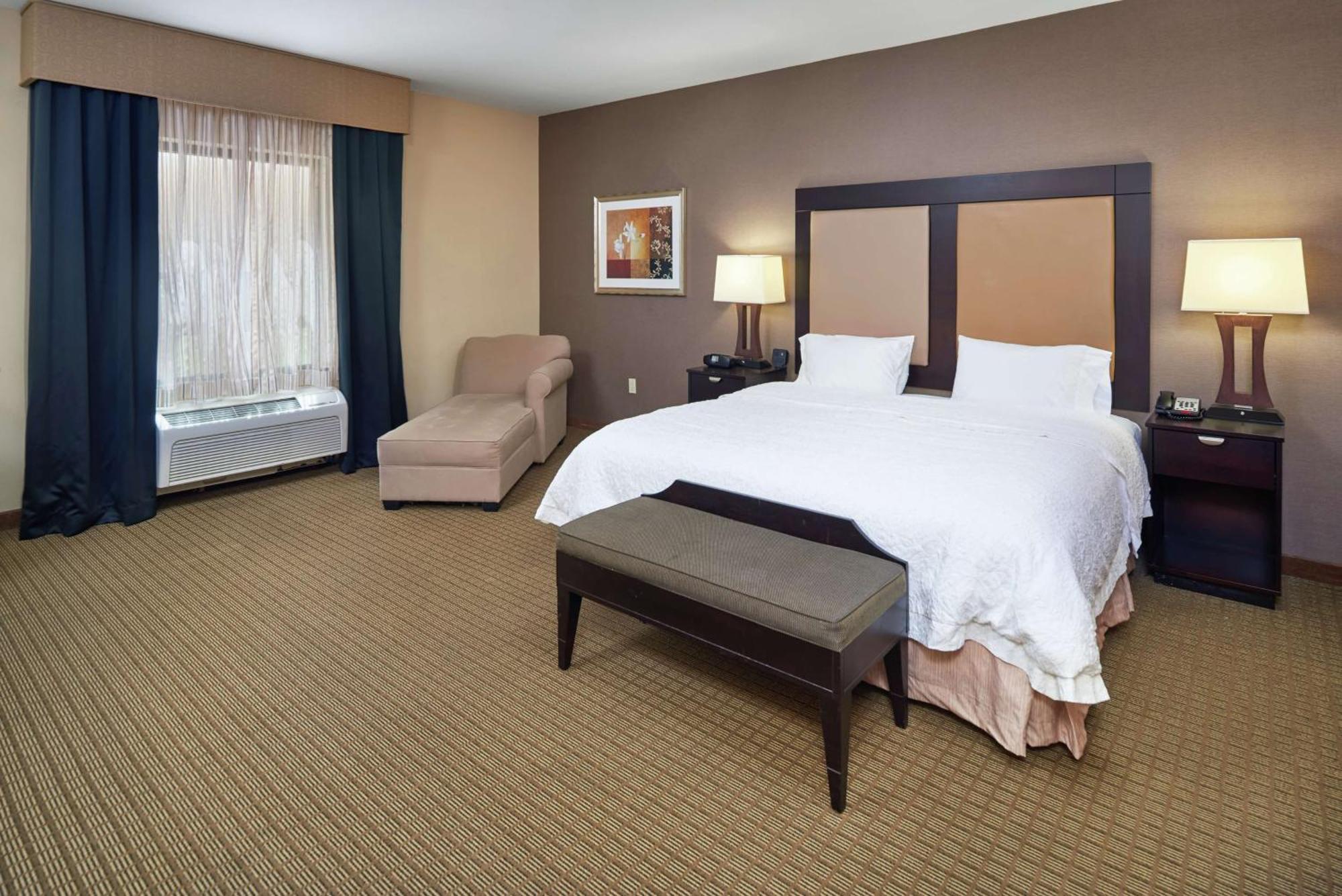 Hampton Inn & Suites Decatur Extérieur photo