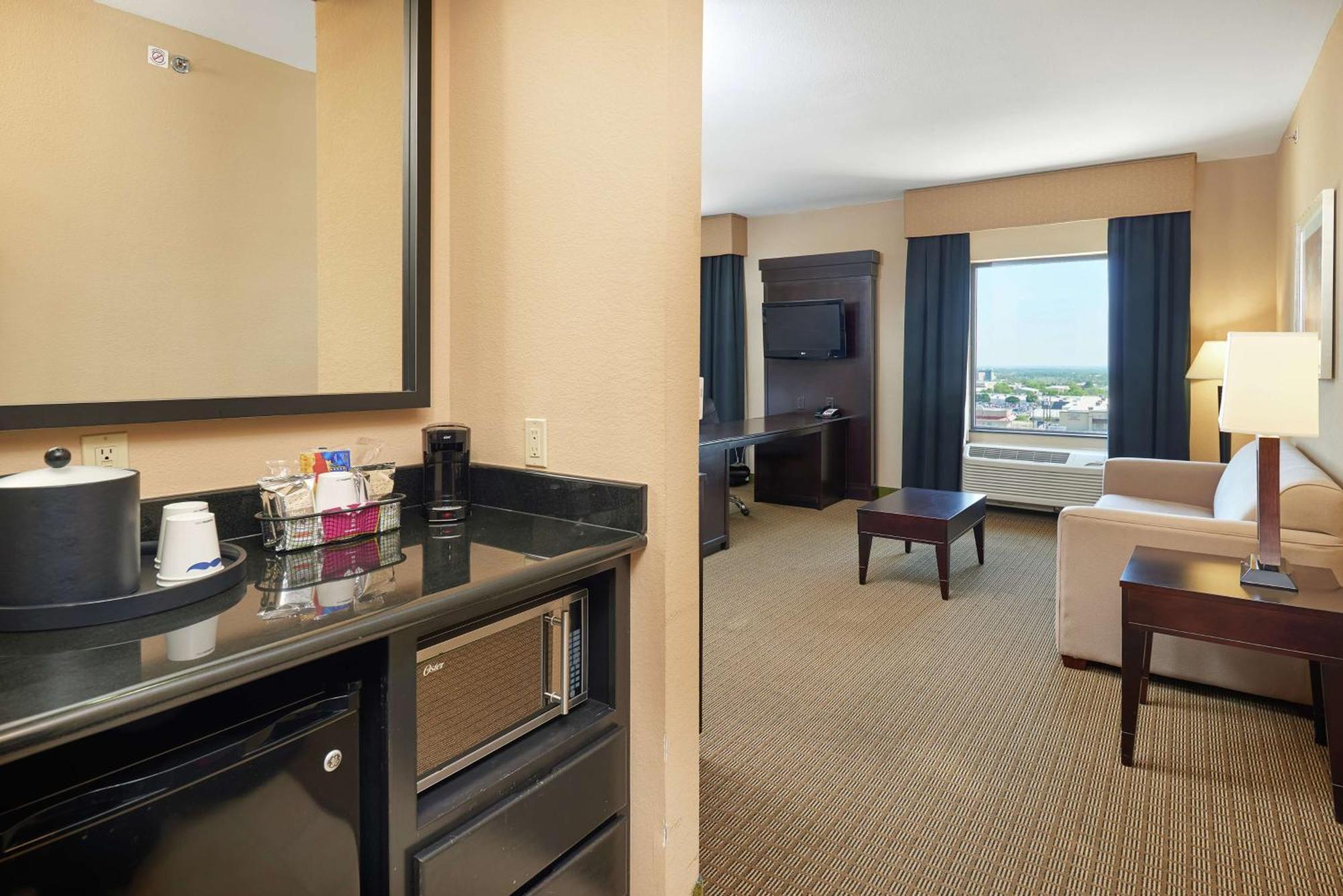 Hampton Inn & Suites Decatur Extérieur photo